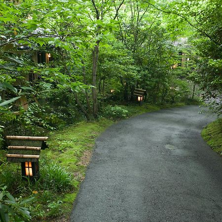 ホテル 旅館 山河 南小国町 エクステリア 写真